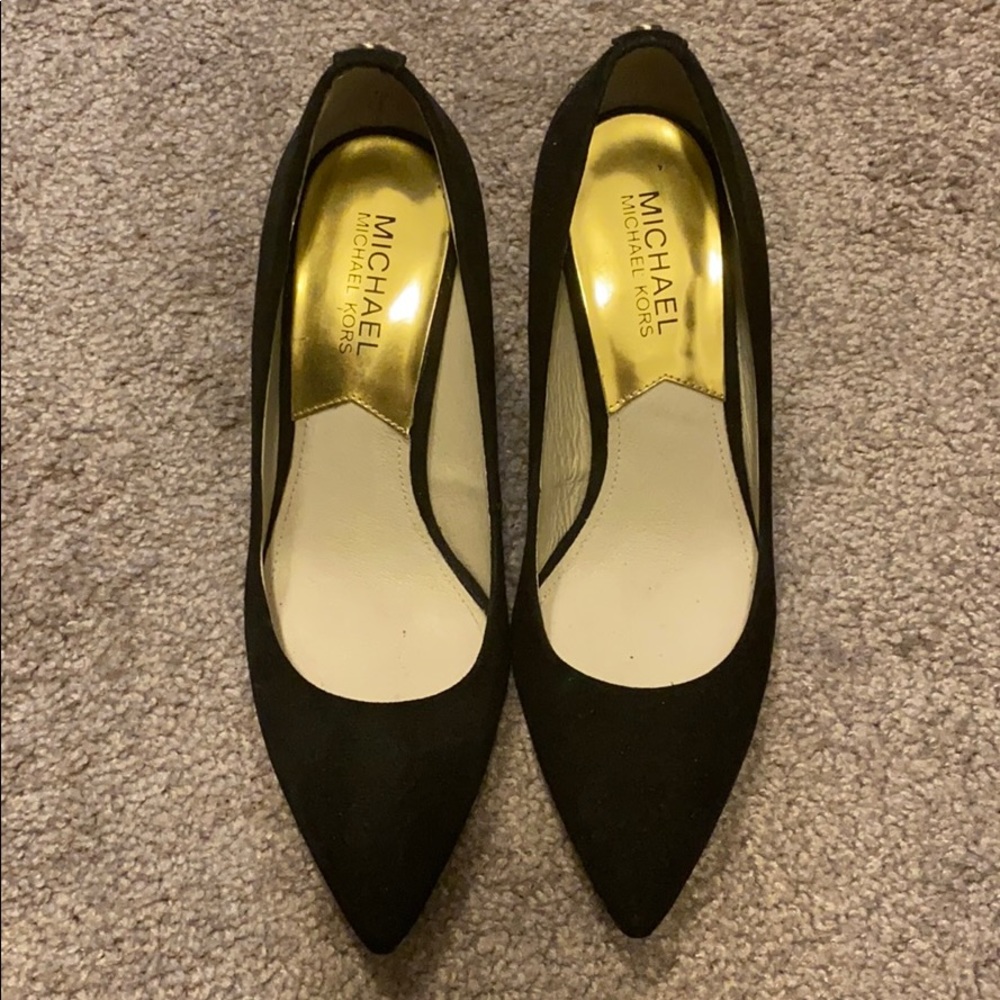 Michael Kors pumps